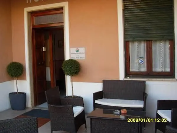 Hotel Villa Italia B&B Porto Azzurro 2*,