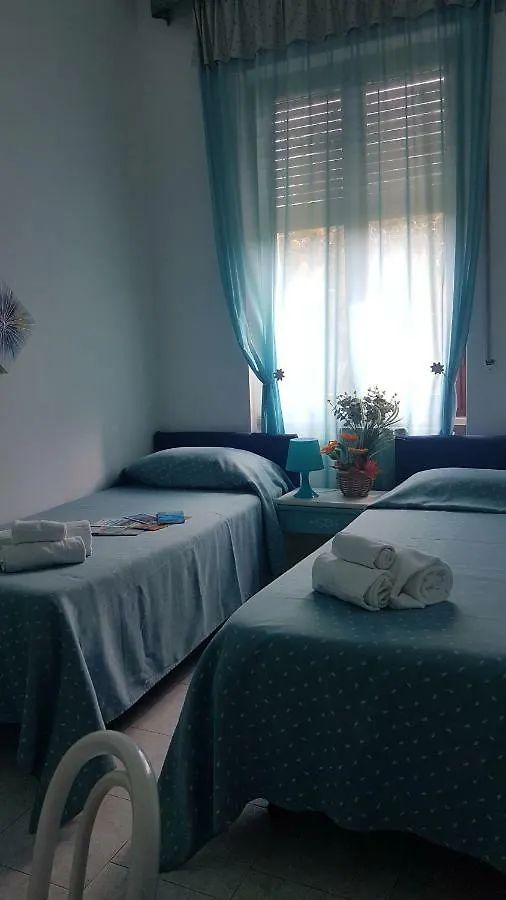 Hotel Villa Italia B&B Porto Azzurro 2*,